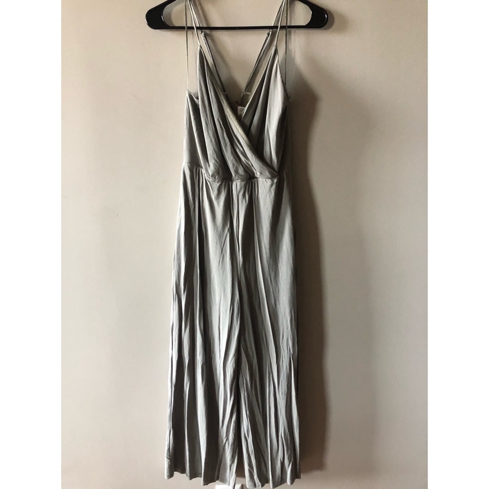 So cute & comfy green romper